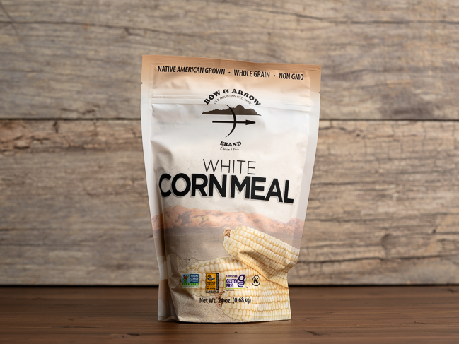 Bow & Arrow White Cornmeal - 24 oz